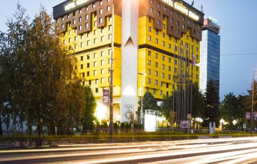 Hotel Holiday